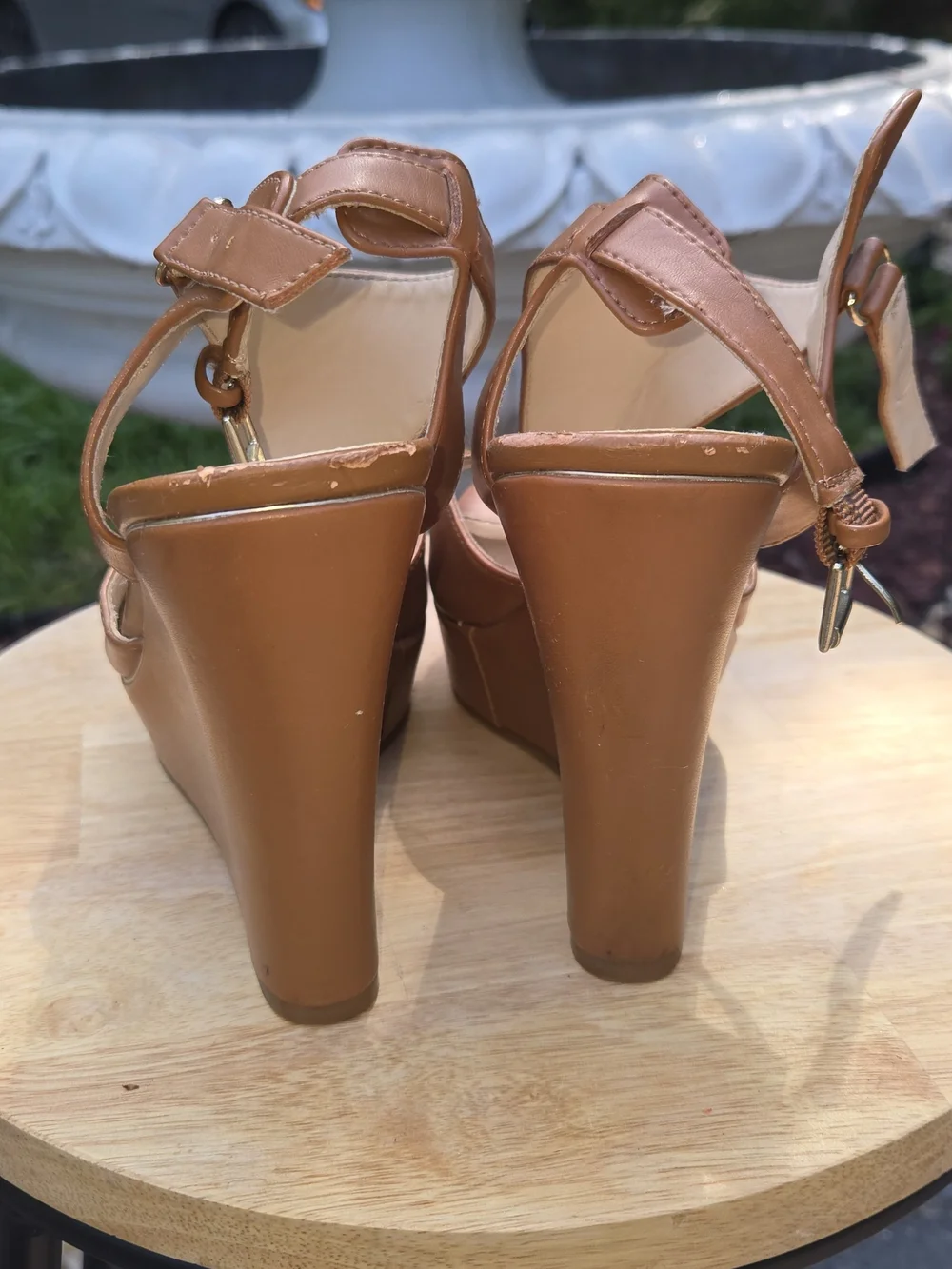 Nine West Tan Leather Platform T-Strap Heels